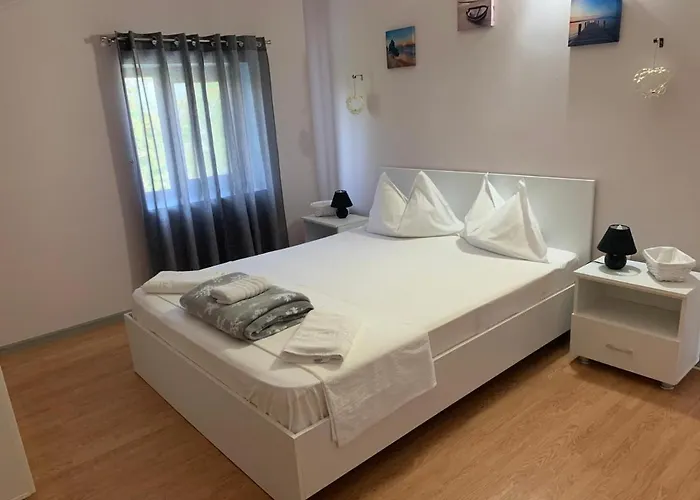 Apartman R I A N A 2 Dél-Eforie